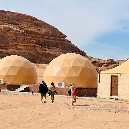 Rum Relaxation Luxury Camp Wadi Rum Zewnętrze zdjęcie